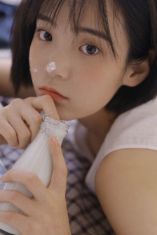输了被罚让别人玩一个月清清